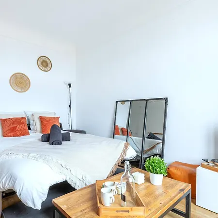 Le Clair & Spacieux - Parking - 15 Min Paris * Bois-Colombes