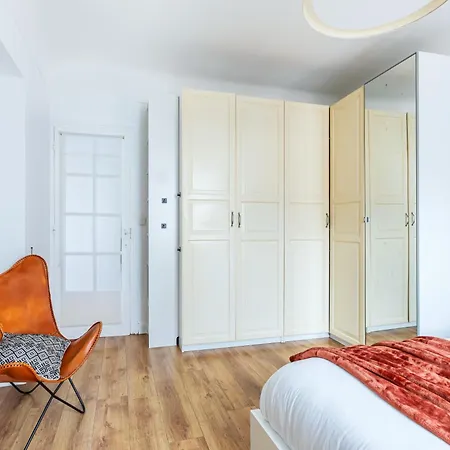 Le Clair & Spacieux - Parking - 15 Min Paris * Bois-Colombes