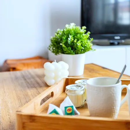 Le Clair & Spacieux - Parking - 15 Min Paris شقة *