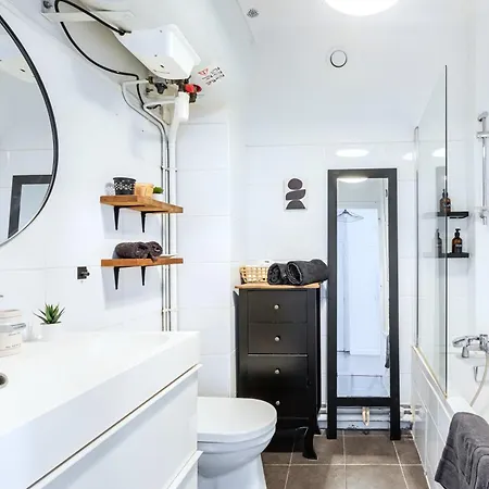 Le Clair & Spacieux - Parking - 15 Min Paris Apartment